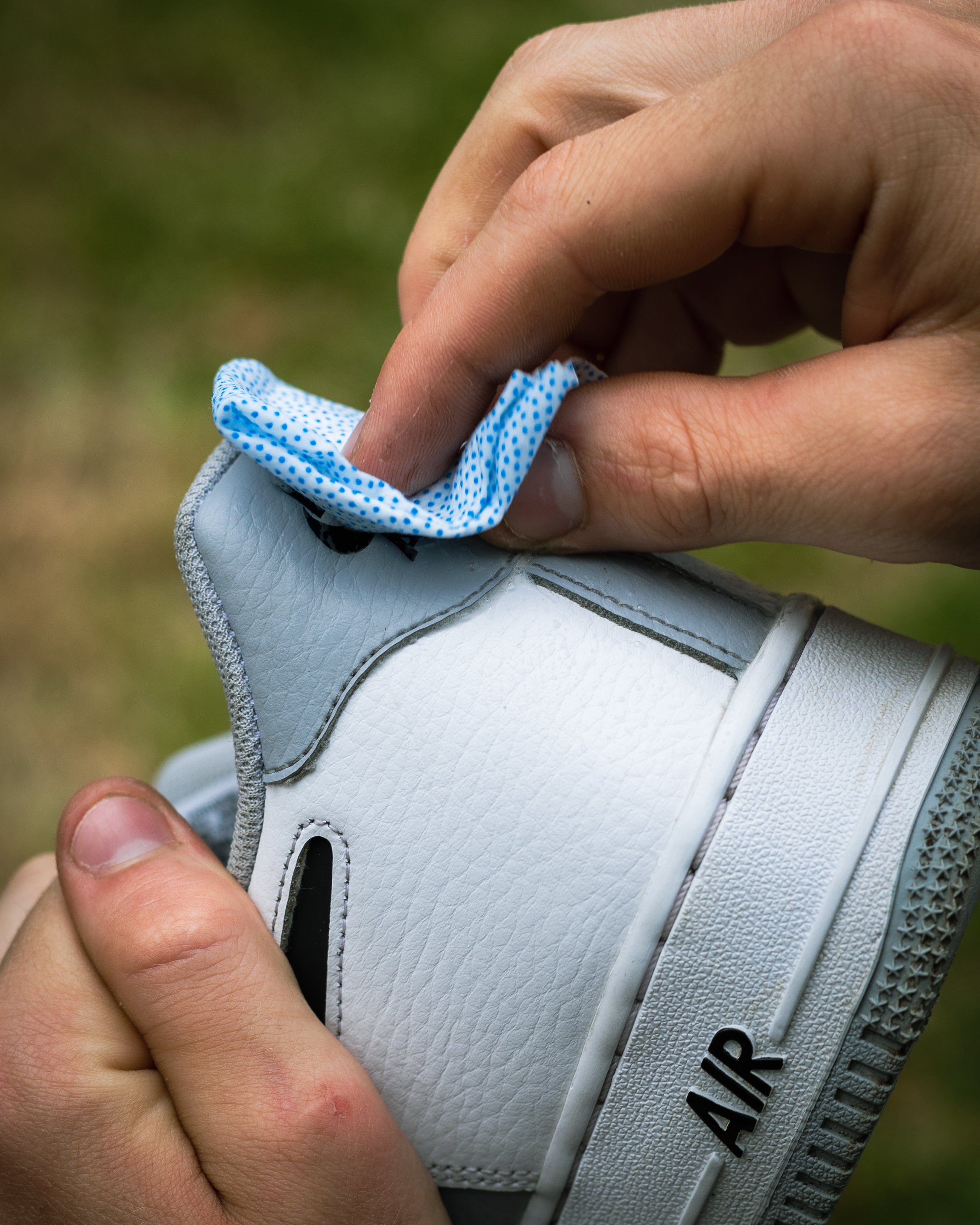 Squeaky Clean Wipes - Premium Shoe Cleaning Wipes